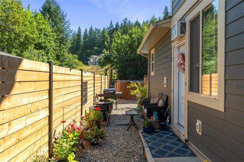 1180 Shuswap Street, Salmon Arm, BC - Outdoor With Exterior