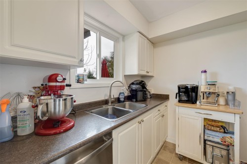 2031/2033 Melville Dr, Sidney, BC - Indoor Photo Showing Kitchen With Double Sink