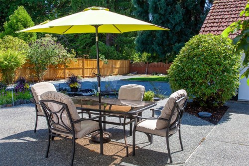 158 Crescent Rd East, Qualicum Beach, BC 