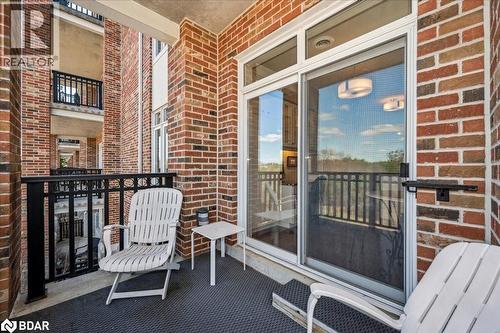 71 Bayberry Drive Unit# 212, Guelph, ON - Outdoor