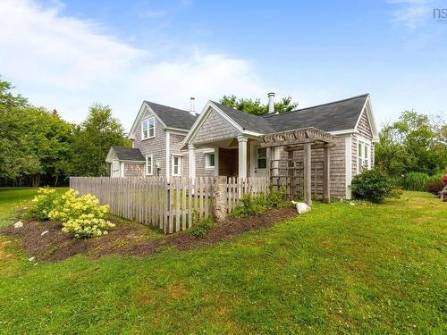 60 River Road, Port L'Hebert, NS 