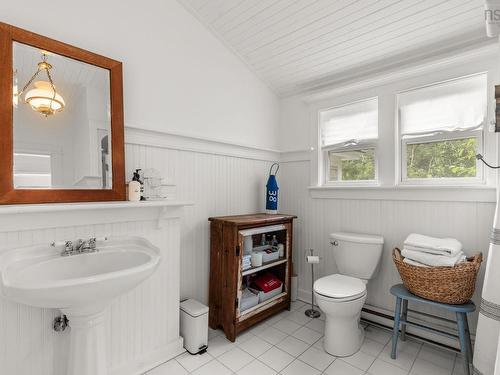 60 River Road, Port L'Hebert, NS 