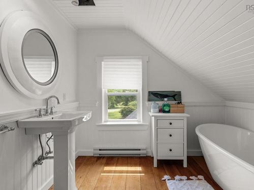 60 River Road, Port L'Hebert, NS 