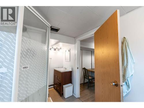 764 Francis Avenue, Kelowna, BC - Indoor