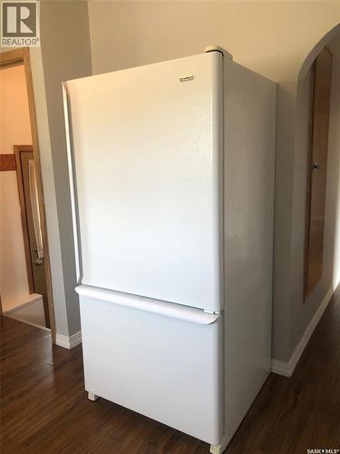 303 Fourth Avenue E, Canora, SK - Indoor