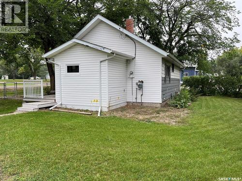 103 4Th Avenue E, Lafleche, SK - Outdoor With Exterior