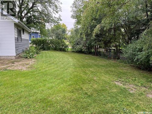 103 4Th Avenue E, Lafleche, SK - Outdoor