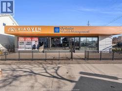 1063 ERIE STREET East  Windsor, ON N9A 3Z2