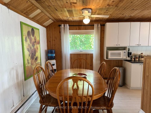 2110 Lakeshore Road, Haldimand, ON - Indoor Photo Showing Dining Room
