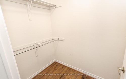 5187 Forest Ridge Drive, Mississauga, ON - Indoor With Storage
