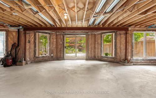 5187 Forest Ridge Drive, Mississauga, ON - Indoor