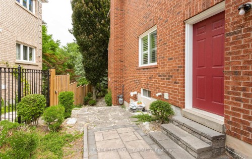 5187 Forest Ridge Drive, Mississauga, ON - Outdoor With Exterior