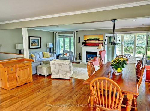 2-28 Reddington Drive, Caledon, ON - Indoor With Fireplace