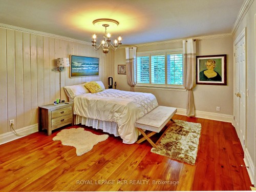 2-28 Reddington Drive, Caledon, ON - Indoor Photo Showing Bedroom