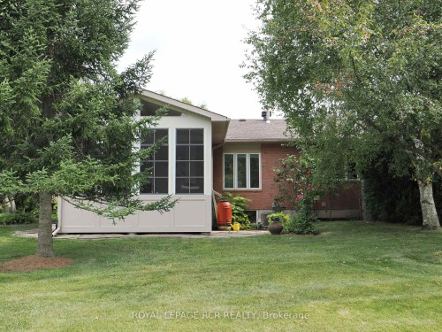 2-28 Reddington Drive, Caledon, ON - Outdoor