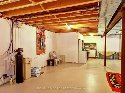 2-28 Reddington Drive, Caledon, ON - Indoor Photo Showing Basement