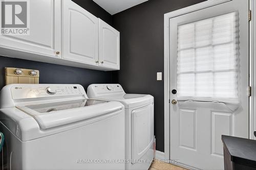 141 Bayshore Drive, Ramara, ON - Indoor Photo Showing Laundry Room