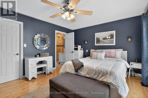 141 Bayshore Drive, Ramara, ON - Indoor Photo Showing Bedroom
