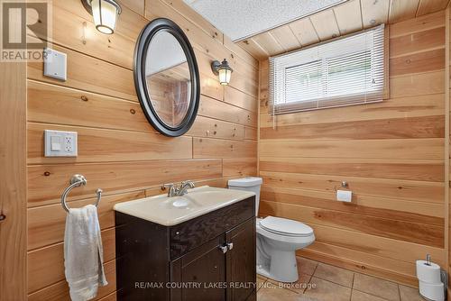 141 Bayshore Drive, Ramara, ON - Indoor Photo Showing Bathroom