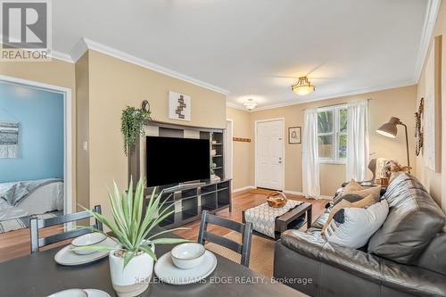 177 Young Street, Hamilton, ON 