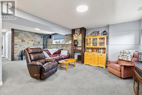 362 Westwood Drive, Brockton, ON - Indoor