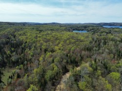 Ch. du Plateau  Harrington, QC J8G 2T3