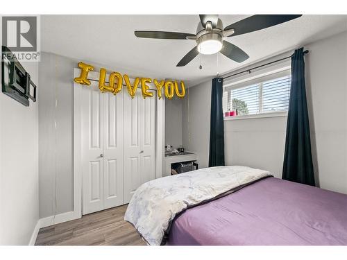 260 Gibbs Road, Kelowna, BC - Indoor Photo Showing Bedroom