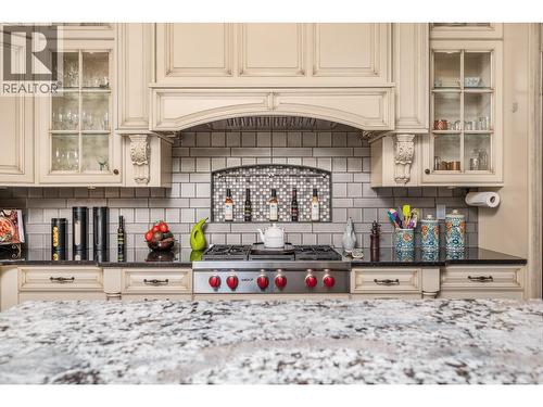 602 Falcon Point Way, Vernon, BC - Indoor Photo Showing Kitchen