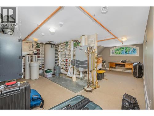 602 Falcon Point Way, Vernon, BC - Indoor