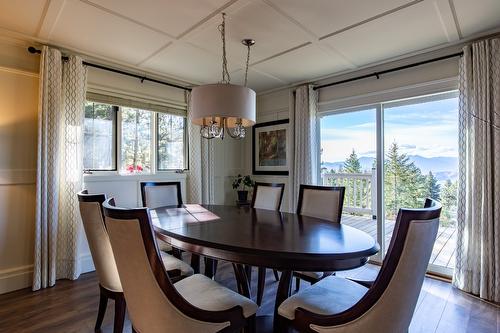 205 Peregrine Court, Osoyoos, BC - Indoor Photo Showing Dining Room