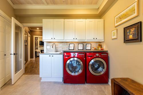 205 Peregrine Court, Osoyoos, BC - Indoor Photo Showing Laundry Room