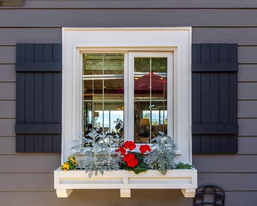 205 Peregrine Court, Osoyoos, BC - Outdoor With Exterior