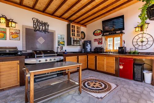 205 Peregrine Court, Osoyoos, BC - Indoor