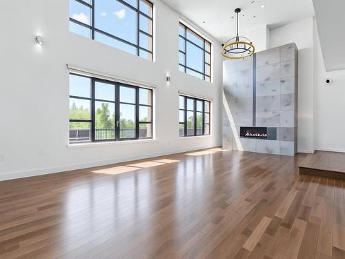 Salon - 403-2150 Boul. Pie-Ix, Montréal (Mercier/Hochelaga-Maisonneuve), QC - Indoor Photo Showing Other Room