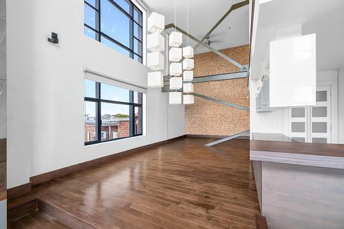 Salle à manger - 403-2150 Boul. Pie-Ix, Montréal (Mercier/Hochelaga-Maisonneuve), QC - Indoor Photo Showing Other Room