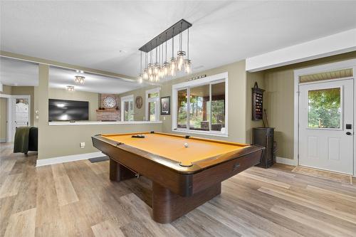 5100 Haynes Road, Vernon, BC - Indoor Photo Showing Other Room