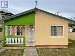 2 MOLTAN CLOSE E  Jamaica, ON None