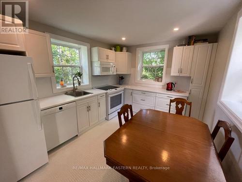 236 Burnham Street, Peterborough East (Central), ON - Indoor