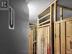 Storage locker - 