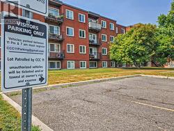 Plenty of visitor parking - 