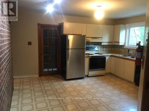 245 Davis Drive, Uxbridge, ON 