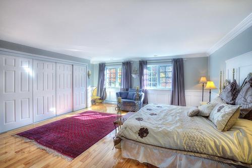 Ensuite bathroom - 510 Ch. Des Boisés, Mont-Tremblant, QC - Indoor Photo Showing Bedroom