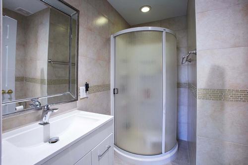 Bathroom - 510 Ch. Des Boisés, Mont-Tremblant, QC - Indoor Photo Showing Bathroom