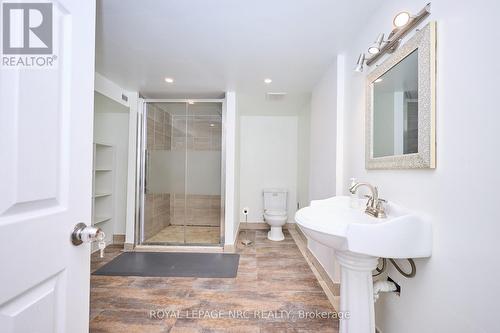 Basement 3pc Bathroom - 4040 Lakeshore Road, Lincoln (Lincoln Lake), ON - Indoor Photo Showing Bathroom
