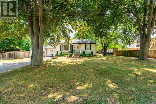 14 GERMORDA DRIVE  Oakville, ON L6H 1A8