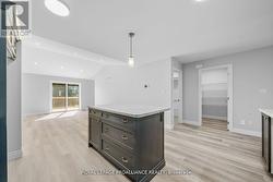 Sample photos of an interior unit - 