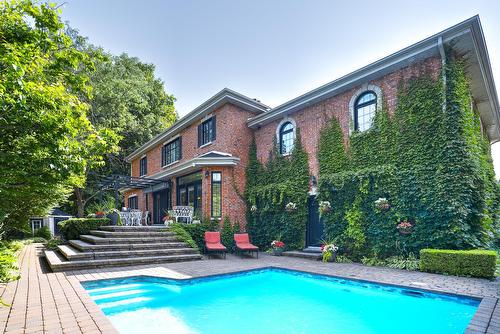 Cour - 4 Rue Edgewood, Dollard-Des-Ormeaux, QC - Outdoor With In Ground Pool