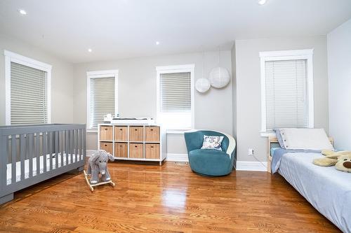 Chambre à coucher - 4 Rue Edgewood, Dollard-Des-Ormeaux, QC - Indoor Photo Showing Bedroom