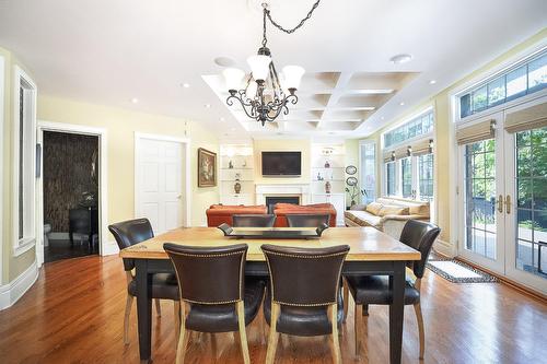 Coin-repas - 4 Rue Edgewood, Dollard-Des-Ormeaux, QC - Indoor Photo Showing Dining Room