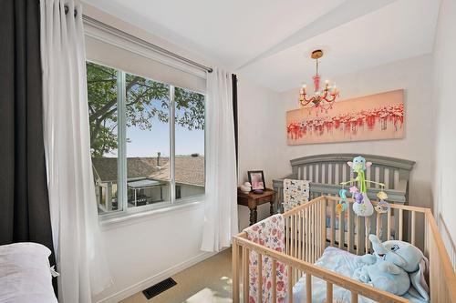 Bedroom - 61  - 61A Av. De Venise O., Venise-En-Québec, QC - Indoor Photo Showing Bedroom